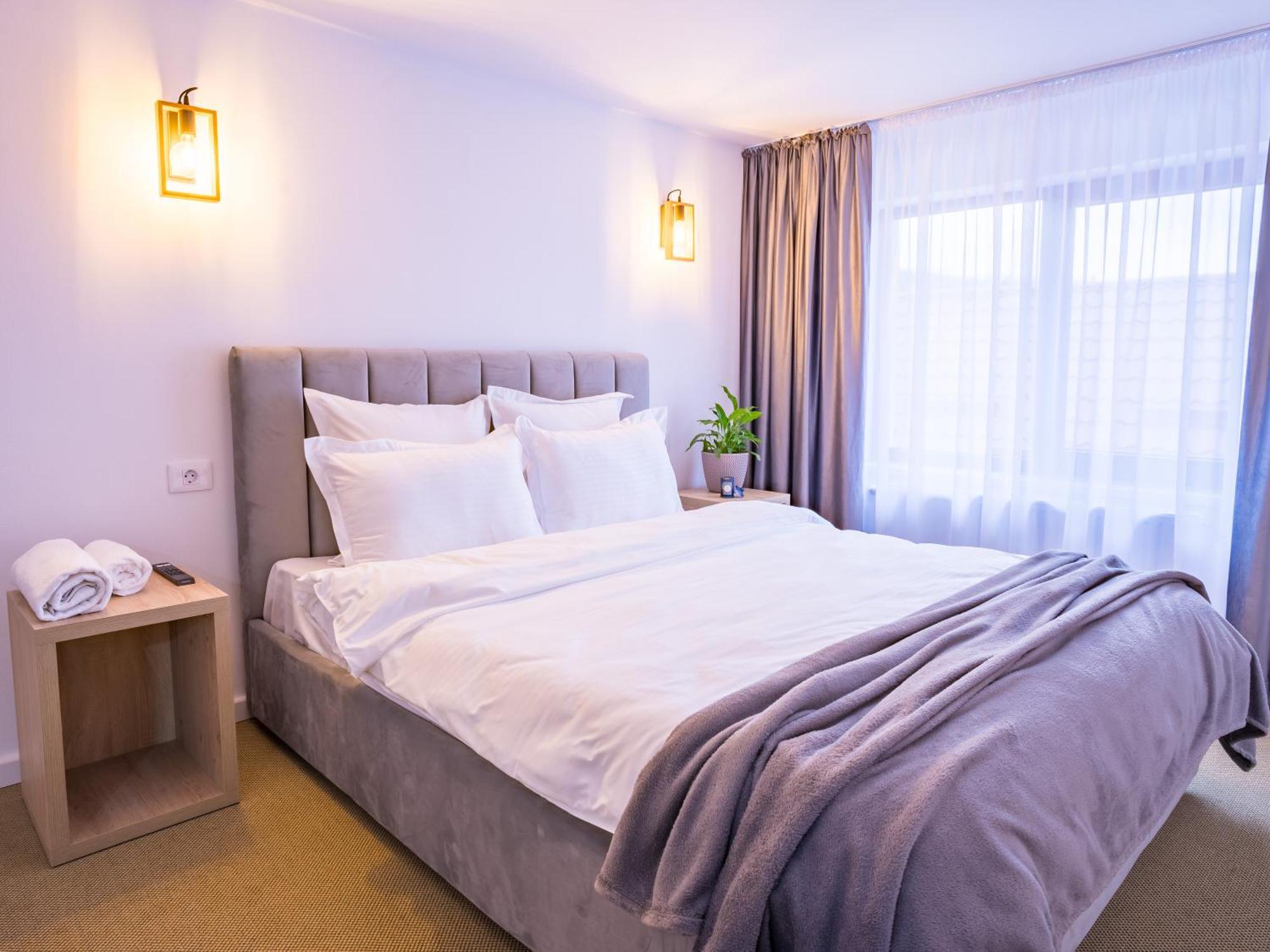 Casa Zuz Voronet Hotel Gura Humorului Buitenkant foto