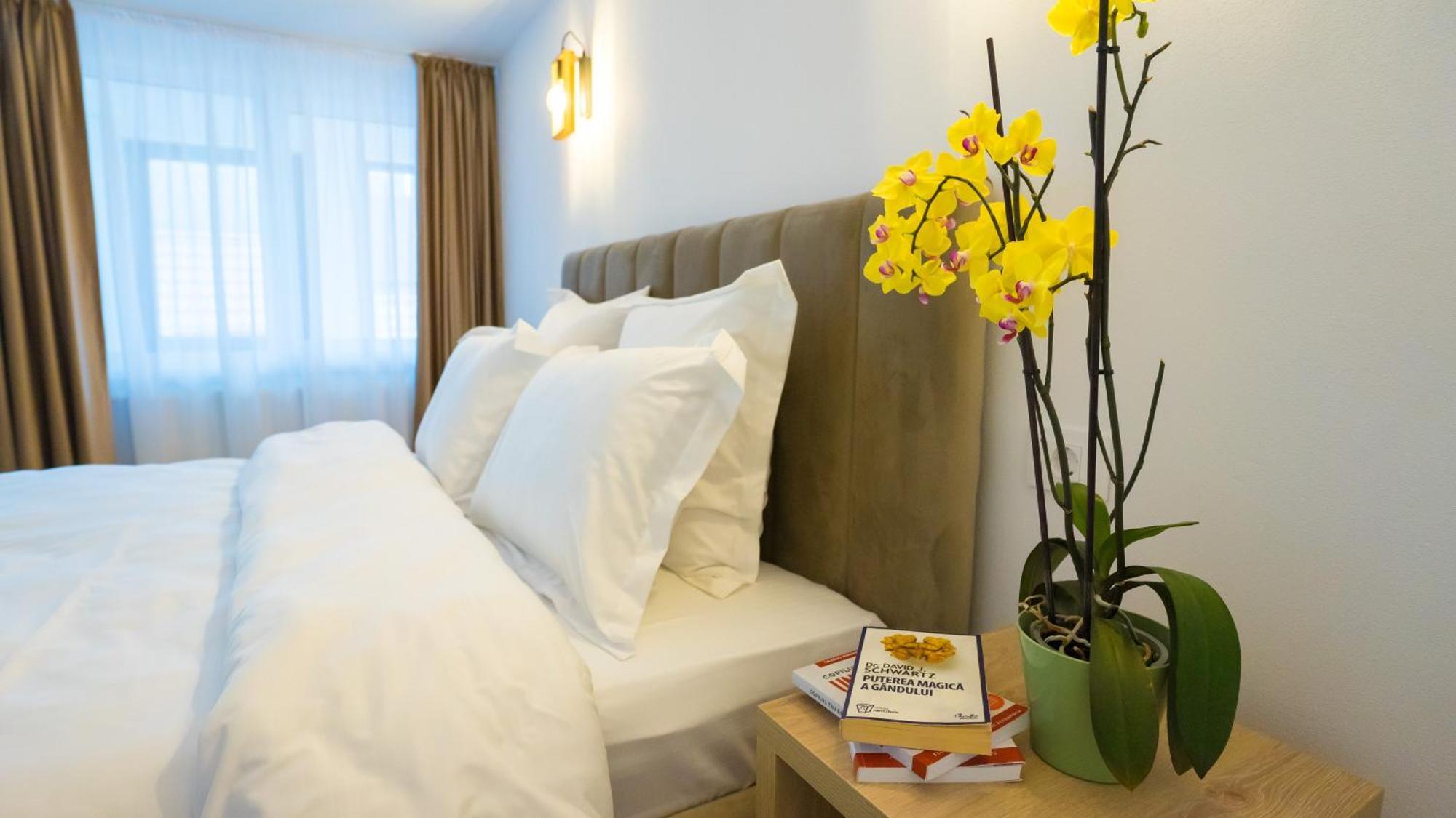 Casa Zuz Voronet Hotel Gura Humorului Buitenkant foto