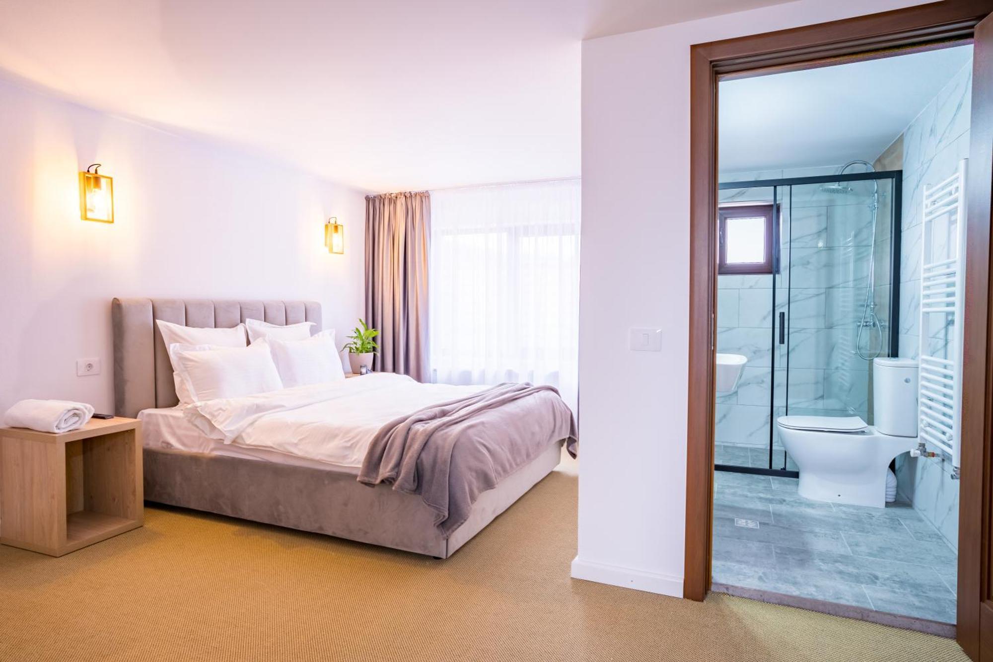 Casa Zuz Voronet Hotel Gura Humorului Buitenkant foto